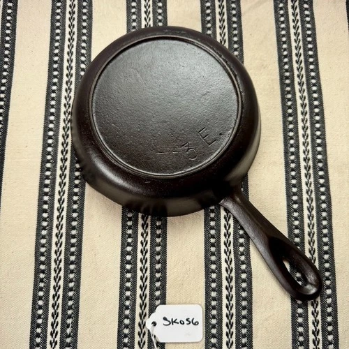 Birmingham Stove & Range Co (BSR) Red Mountain Series No. 3 E Cast Iron Skillet