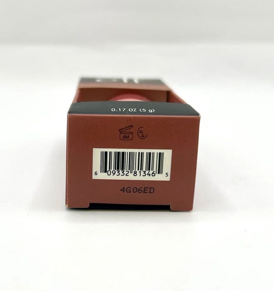 e.l.f. Peonía deslumbrante monocromática multi barra para ojos, labios y mejillas y esponja Foto 2 de 4