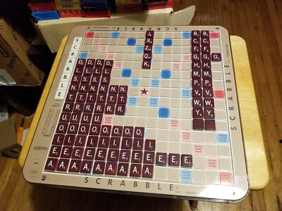 Scrabble Deluxe Edition 1987 with Turntable Base Excellent Condition