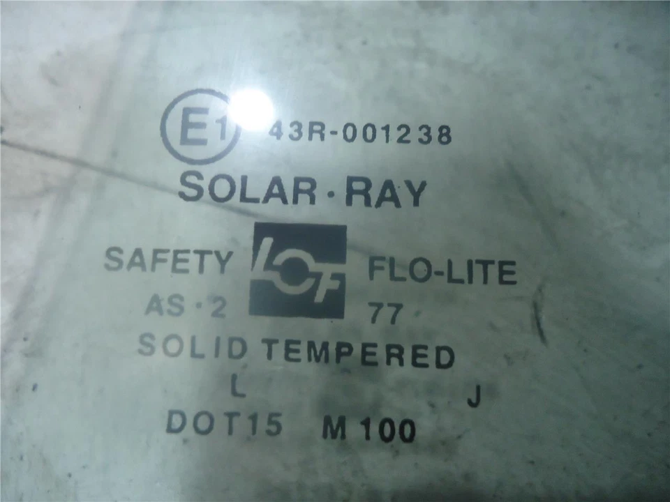 Ventana trasera izquierda cristal Cadillac Catera 2001 Foto 2 de 4