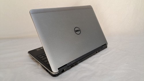 Dell Latitude E7240 12.5-Inch Laptop | i5-4310U | 8GB | 128GB | No OS | 340 - Picture 2 of 3