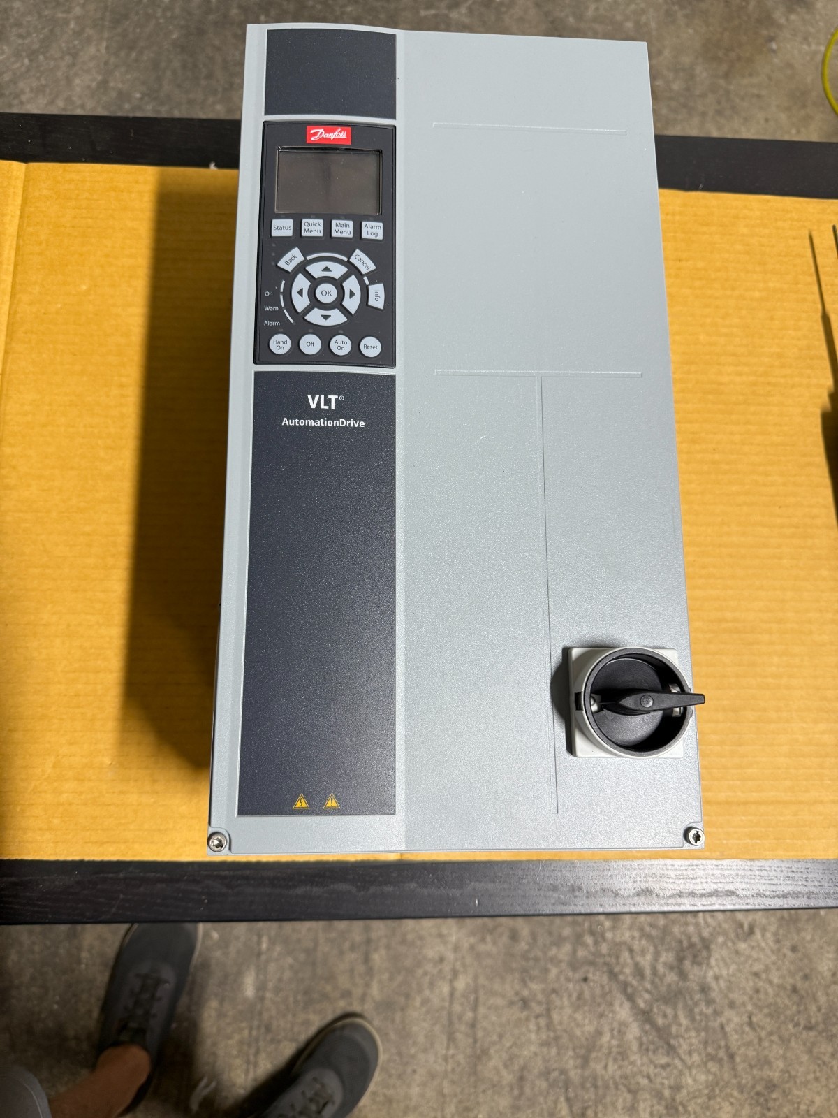 Danfoss Fc-301P4K0T4E66H2Xgx3Sxsxxxxanbxcxxxxdx 5Hp Vlt Drive (Item#245)
