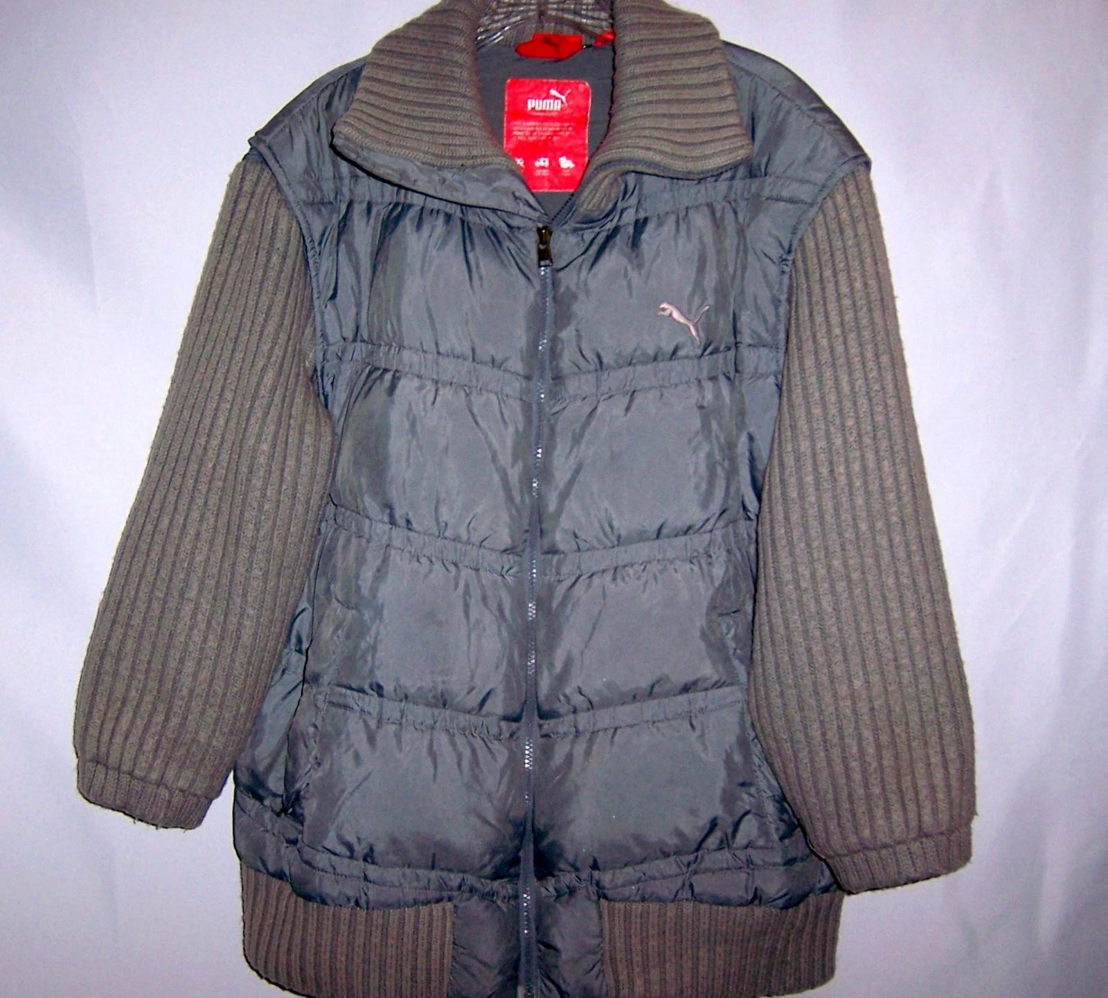 Vintage Puma Men's XL Down Puffer coat with Knit Sleeves - Grey