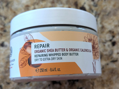 Yves Rocher Repairing Whipped Body Butter Shea Calendula 8.4 fl oz exp: 01/2027