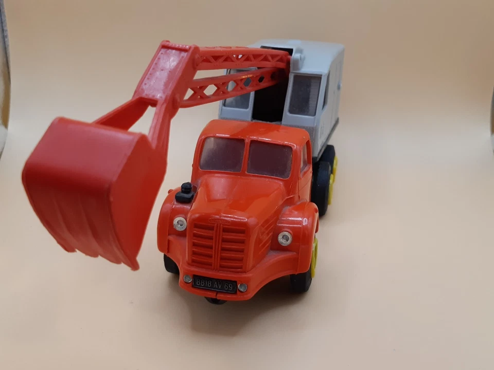 JOUET ANCIEN NOREV CAMION BERLIET PELLE MECANIQUE DANS L'ETAT - Photo 3/4