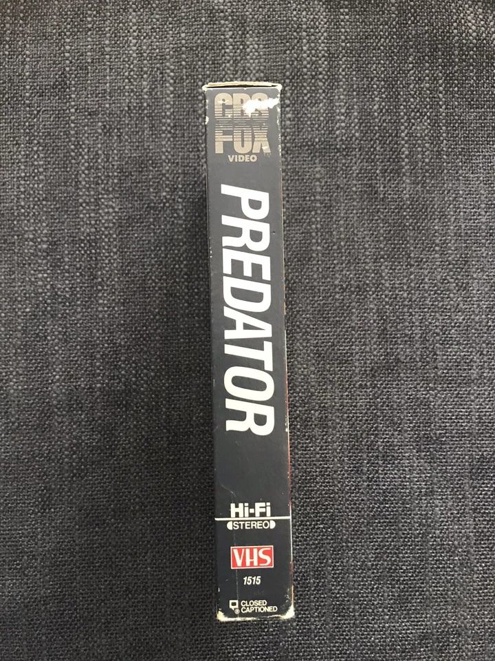 Predator {VHS} 1988 Arnold Schwarzenegger- Classic Film-Preowned - Image 3 of 4