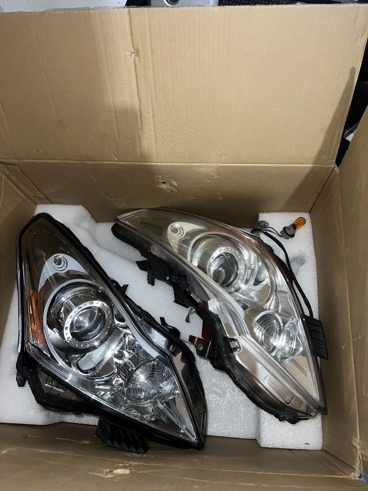 Juego de pares de faros delanteros para 11-12 Infiniti G25/10-13 G37 sedán izquierdo y derecho Foto 2 de 4