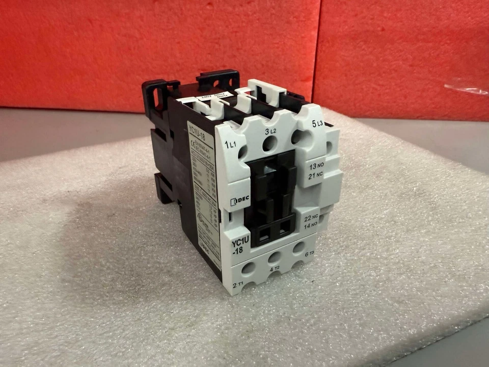 IDEC YC1U-18 MOTOR STARTER CONTACTOR - Image 2 of 4