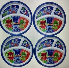 Zak PJ Mask 3 section plastic plates 4 pack