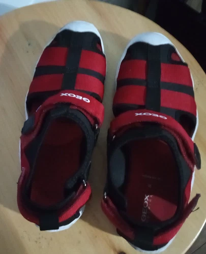 Geox Respira Italian Youth Unisex Sandal Wader Youth Size 3.5