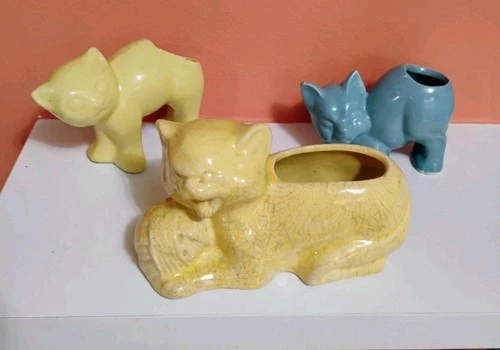 (3) Vintage McCoy/Morton Cat Planters Large Mom & kittens