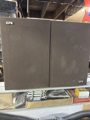 Vintage Pair of Epicure EPI T/E 70 Bookshelf Speakers - Tested Time Energy