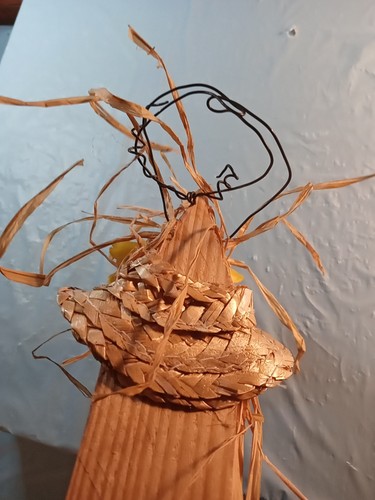 Herbstdeko - Wenn ich nur ein Gehirn hätte hängende Vogelscheuche Handarbeit Ornament - Bild 2 von 3