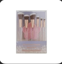 Frosted Snow Sparkle | 7 PC Makeup Brush & Cleaning Mat Set M69