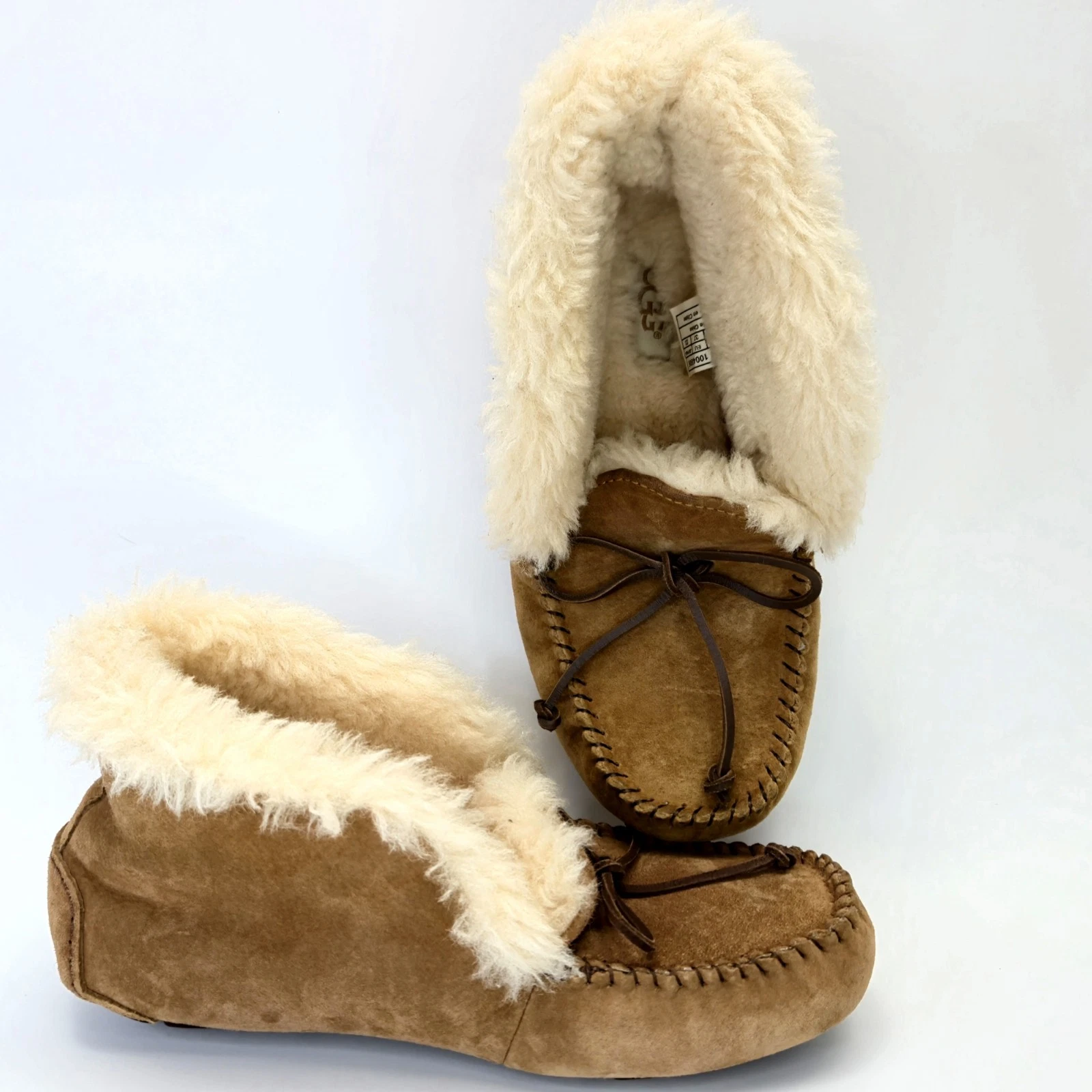Pantofole da donna UGG taglia 6 Alena castagno scamosciato moc shearling foderate in pelliccia stivaletti