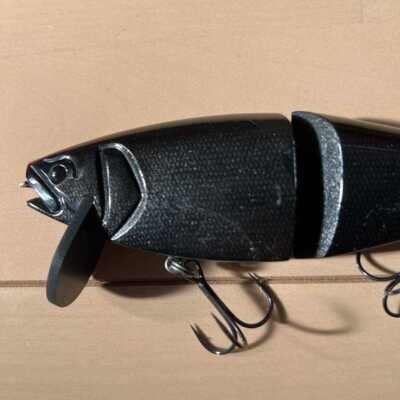 Rare Roman Made Roman Trick Black Red Tail Rubber Lip Swimbait