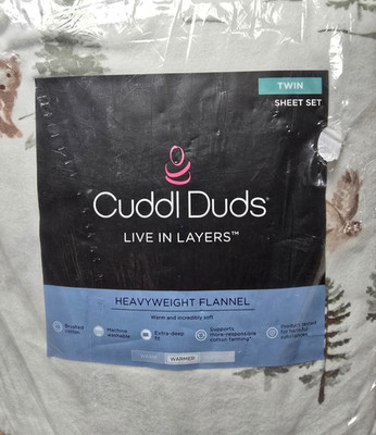 Cuddl Duds Heavyweight Flannel Sheet Set Pattern is Painted Landscape Size Twin