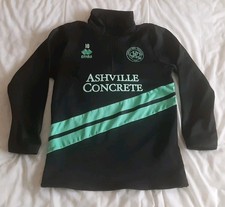 Queens Park Rangers Childs Size Medium Black Ashville Concrete Training Jacket