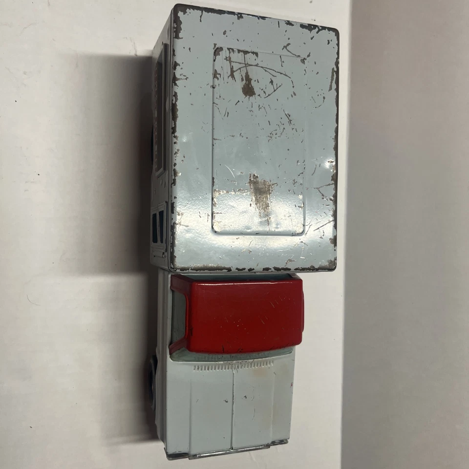 VINTAGE 1970’s NYLINT PRESSED STEEL BRINKS SECURITY CHEVY TRUCK BANK - Image 3 of 4