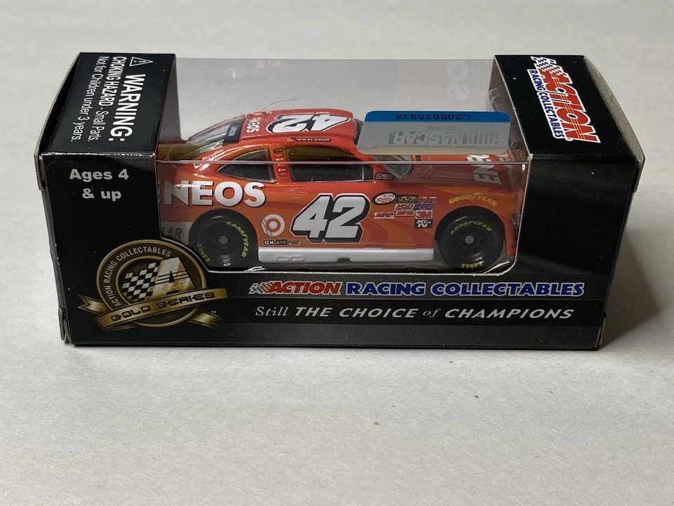 Chevy Camaro 2015 fundido a presión NASCAR en caja de acción 1/64 Kyle Larson #42 ENEOS nuevo en caja Foto 2 de 4