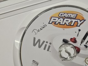 Nintendo Wii Console RVL-001 Bundle With Controller & 1 Game - Tested Working