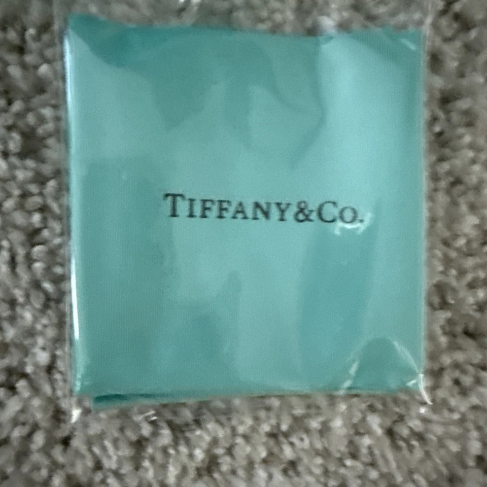 Nuevo estuche, caja y tela para gafas Tiffany & Co auténticos Foto 3 de 4
