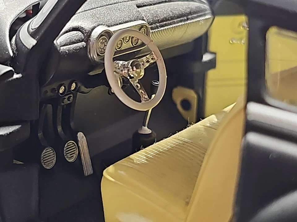 Funline Muscle Machines West Coast Choppers Jesse James 1954 Chevy 1:24 NO BOX - Image 4 of 4