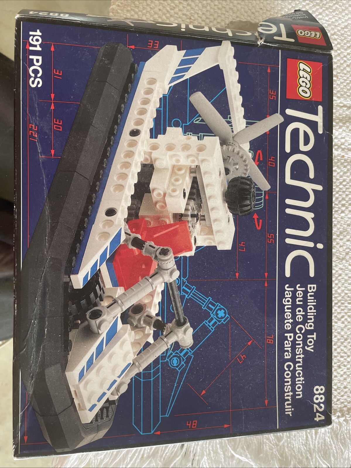Foto 1 di 4