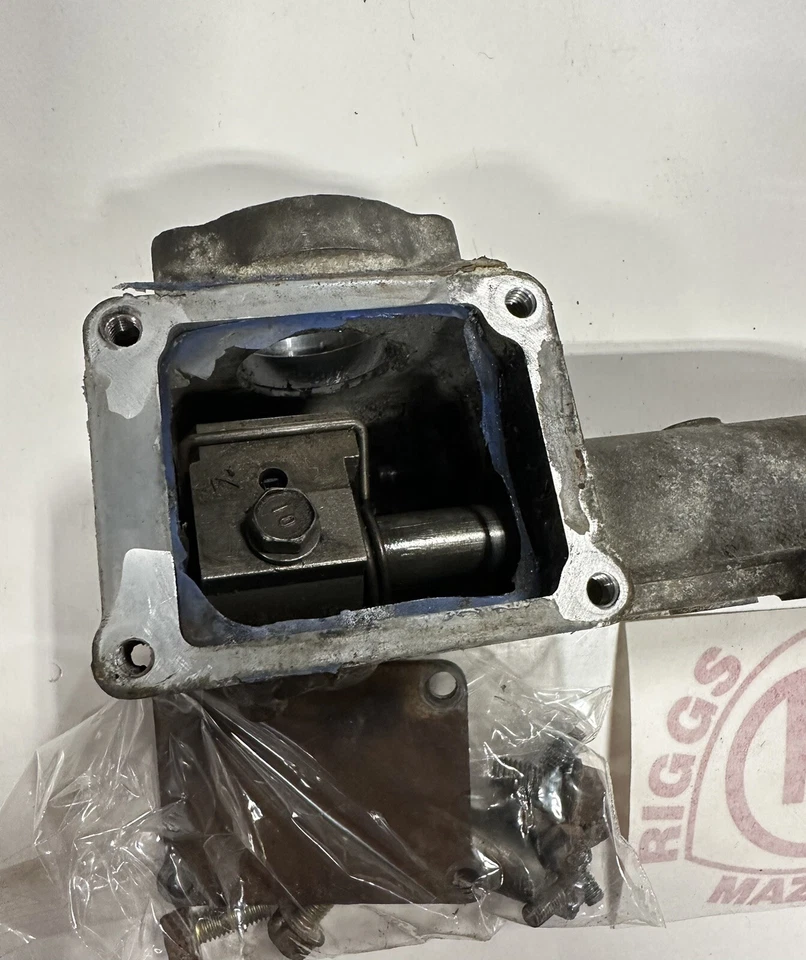 Carcasa de palanca de cambios remota con varilla selectora Mazda Rx7 S2 S3 FB 1981-1985 Foto 4 de 4