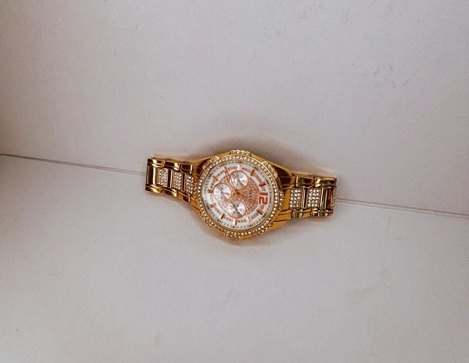 GUESS Rose Gold Watch with Crystal Embellishments On The Bezel and Bracelet. - Image 3 of 4