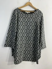 womans loft petite Pull Over Blouse Gray White Geometric SP 3/4 Sleeve Tie
