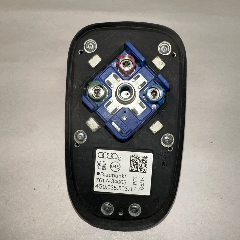 ANTENA ALETA TIBURÓN TECHO AUDI A4 S4 2014 4G0035503J OEM Foto 4 de 4