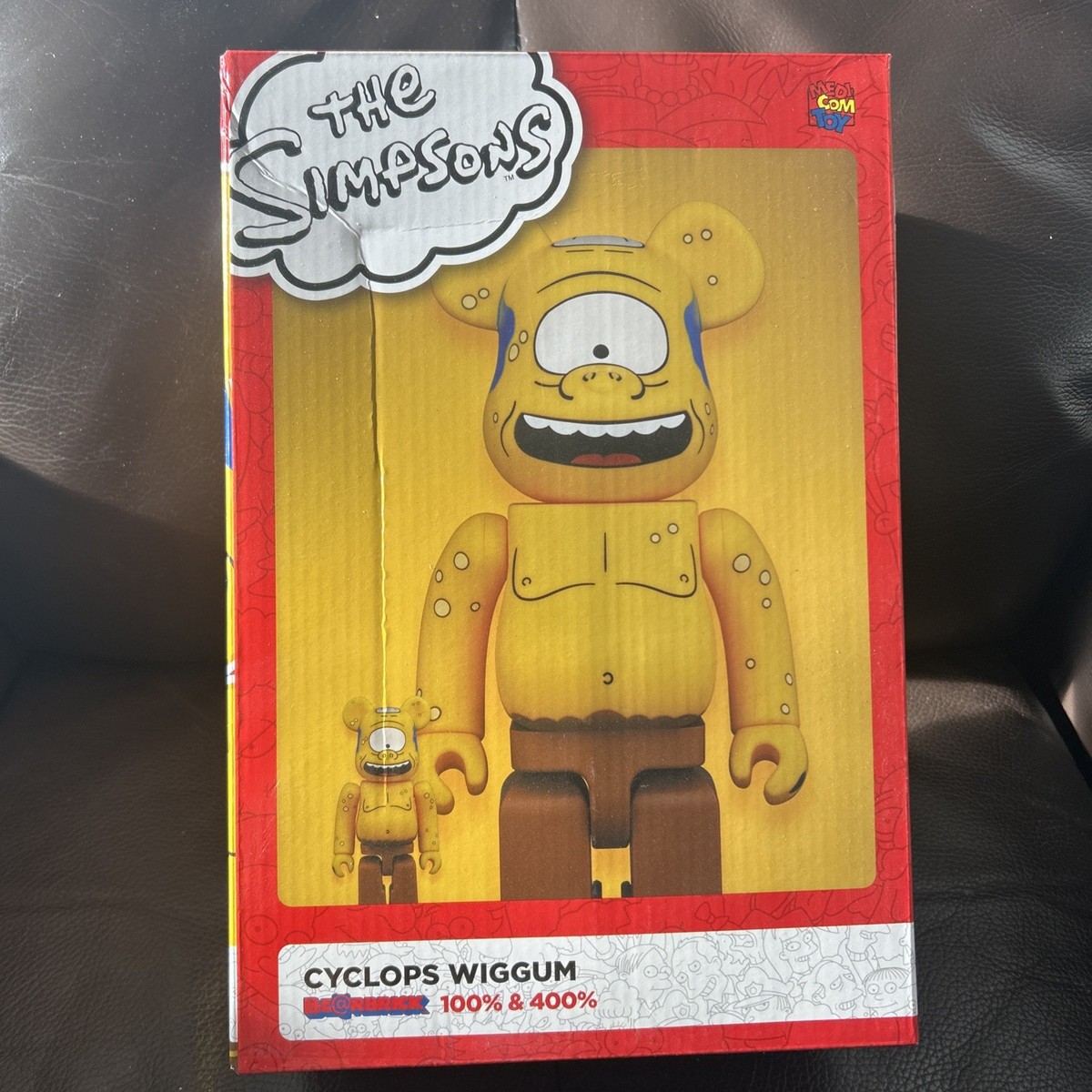 Bearbrick The Simpsons: Cyclops Wiggum 100% & 400% Be@rbrick Set 