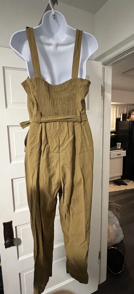 Mono para mujer Nine West amarillo mostaza con corpiño ajustado con cinturón talla M Foto 2 de 4