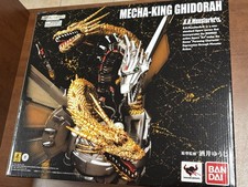 NEW S.H. MonsterArts Mecha-King Ghidorah 2015 Bandai W/Shipper Box US Seller
