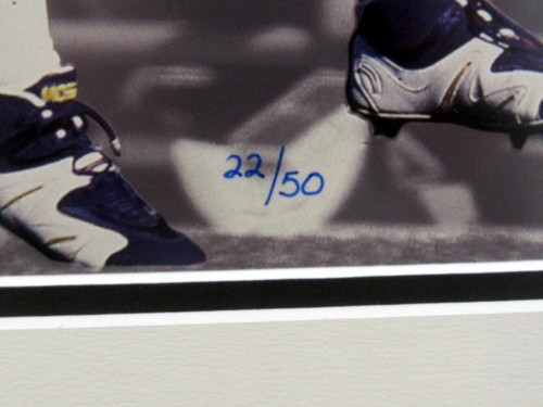 RANDY MOSS 16 X 20 DOUBLE EXPOSURE SIGNED WITH COA AND PAPERWORK (EZS001522) - Picture 7 of 10
