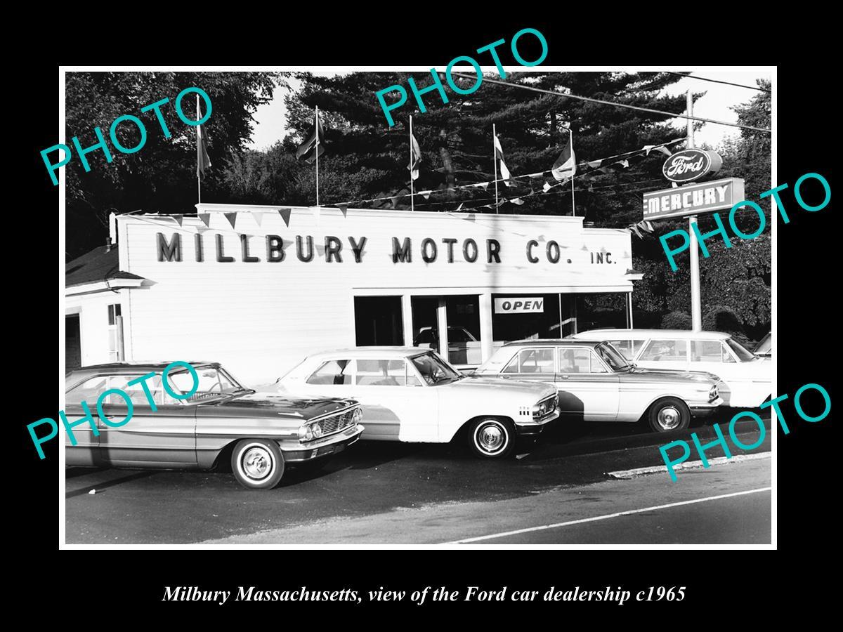 OLD LARGE HISTORIC PHOTO OF MILLBURY MASSACHUSETTS THE FORD CAR
