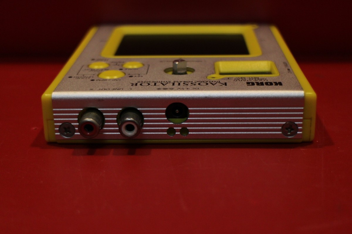 USED Korg Kaossilator KO-1 Dynamic Phrase Synthesizer U2052 231102