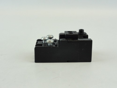 Bosch #2610936578 New Genuine OEM Switch for 1664 Cordless Circular Saw - Picture 7 of 8