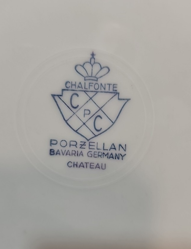 Juego De 4 Platos De Cena De Colección Chalfonte Chateau 10" Alemania Banda Roja Borde Dorado - Imagen 5 de 9