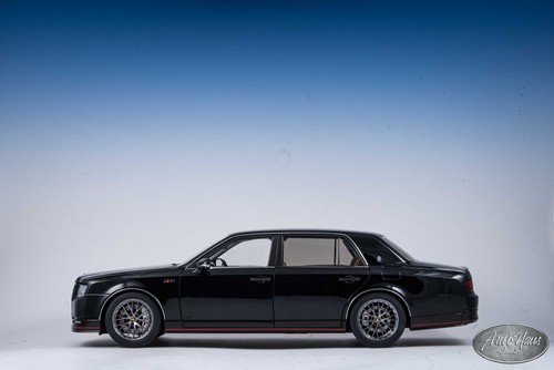 Toyota Century GRMN RHD (Right Hand Drive) Black 1/18 Model Car by Autoart
