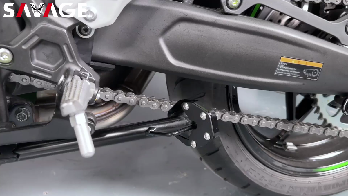 Side Kickstand Stand Extension Plate For KAWASAKI NINJA ZX-4R ZX
