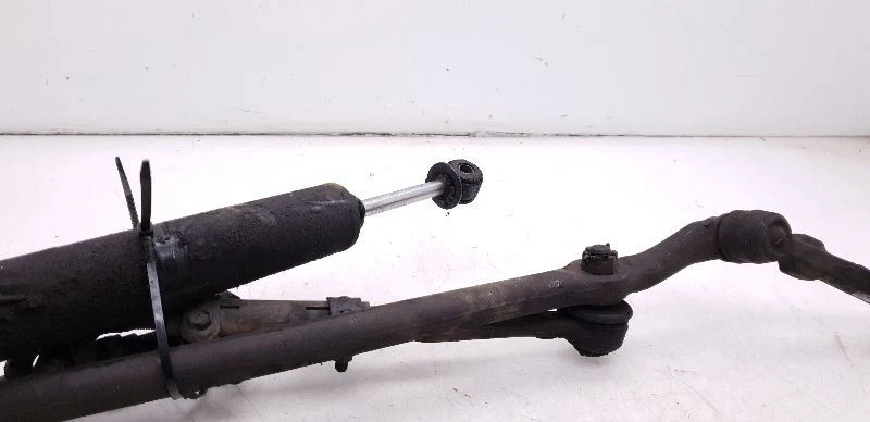 84 85 86 TOYOTA PICKUP DIRECCIÓN ARRASTRE ACOPLAMIENTO Foto 3 de 4