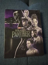 Black Panther (Steelbook, 4K Ultra HD + Blu-Ray) - Ding On Top