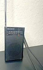 SONY ICF-P26 PORTABLE AM/FM BATTERY-OPERATED RADIO BLACK TESTED WORKING READ