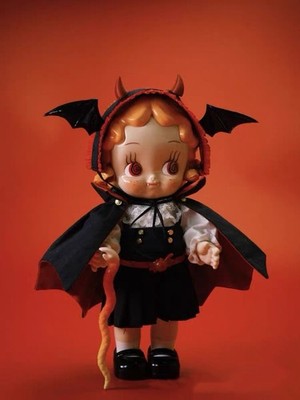 PAWS Nova Vampire Medusasa ABAO Black Orange Soft Vinyl Figure Sofubi H21CM8.3in