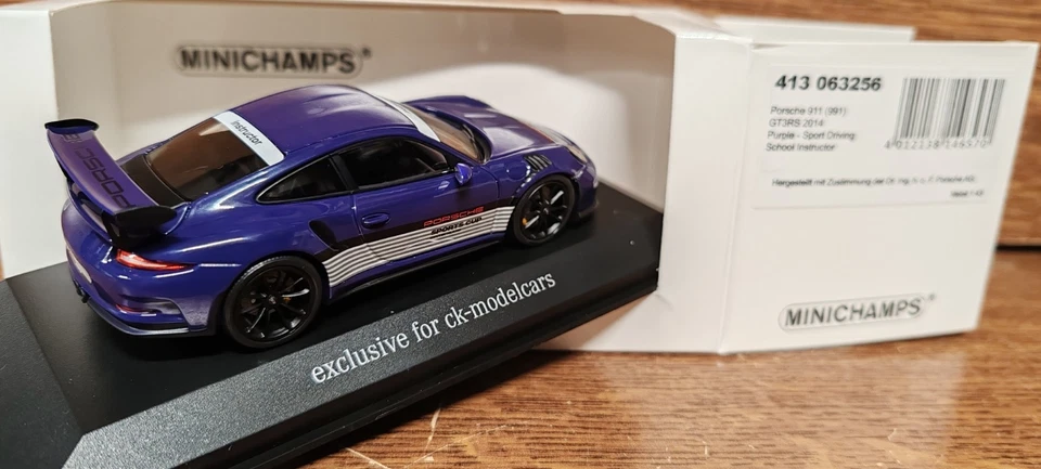 Porsche 911 GT3 RS Ed.Limitée 1/43 Minichamps - Photo 3/3