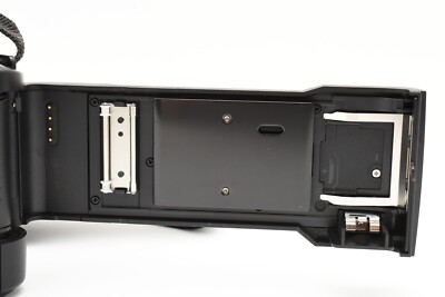 Canon EOS 630 35mm SLR Film Camera Body from Japan 2343795 | eBay