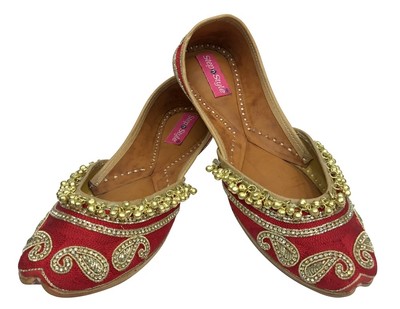 footwear for ethnic wear