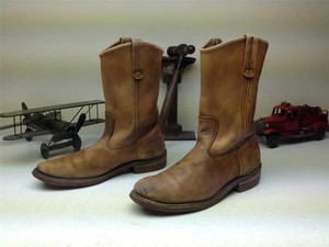wolverine engineer boots
